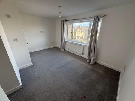 3 bedroom detached house to rent - Photo 2