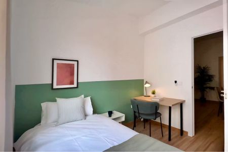 Calle de Donoso Cortés, Madrid, Community of Madrid 28015 - Foto 2