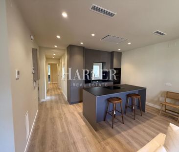 2 room luxury penthouse for rent in Barcelona, Spain - Photo 1