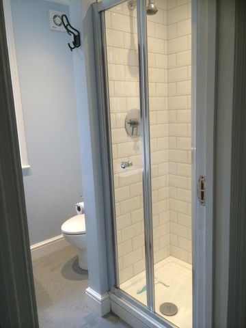 6 bedroom flat to rent - Photo 2