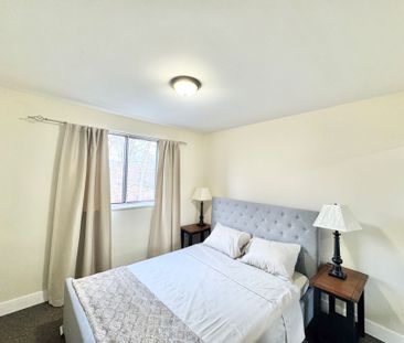 For Lease - 3025 the credit woodlands N/A Unit# 233, Mississauga, O... - Photo 5