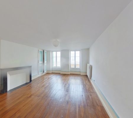 Location Maison 4 pièces 104m² CHAUVIGNY 86300 - Photo 2