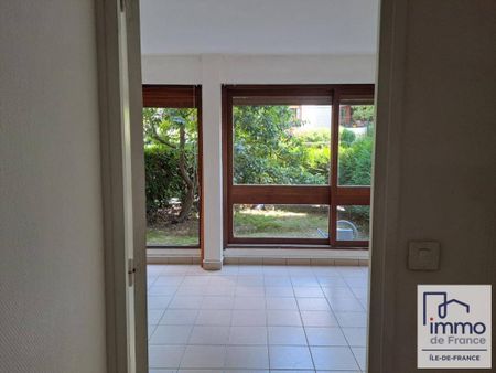 Location appartement studio 1 pièce 34 m² à Rocquencourt (78150) La Breche - Photo 2