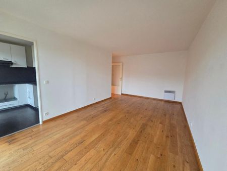Location Appartement 2 pièces 43m² STE GENEVIEVE DES BOIS 91700 - Photo 4