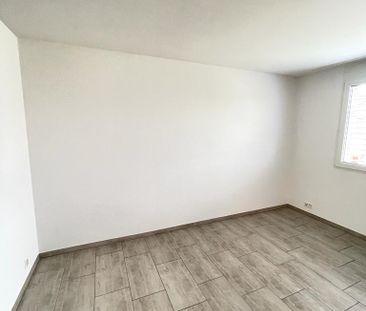 Per sofort zu vermieten 4.5 Zi-Wohnung mit eigener Waschküche gross... - Photo 5