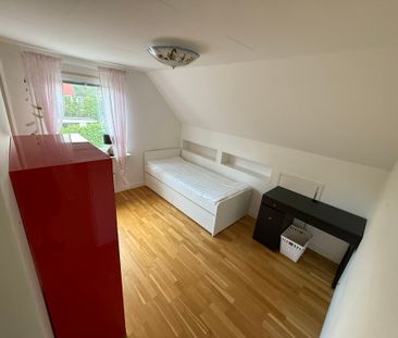 Journalistvägen, Segeltorp - Foto 4