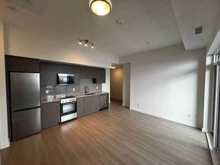 For Lease - 25 Wellington Street Unit# 3206, Kitchener, Ontario - Photo 2