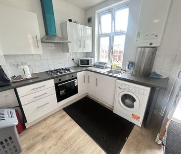 5 Bed Maisonette, High Street, CR0 - Photo 5