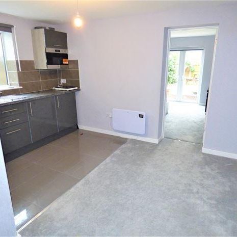 1 bedroom ground floor flat to rent - Photo 1