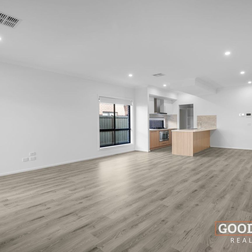 Your Dream Family Home Awaits at Thornhill Park! - Photo 1