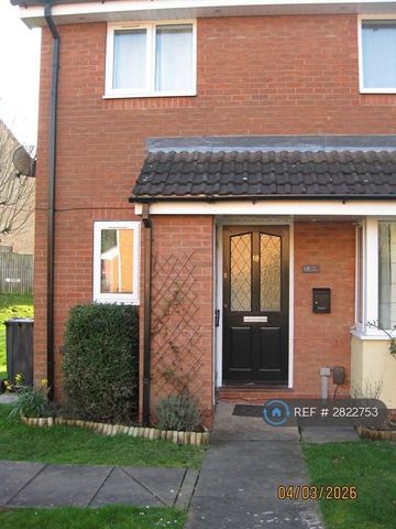 2 bedroom terraced house to rent - Photo 4