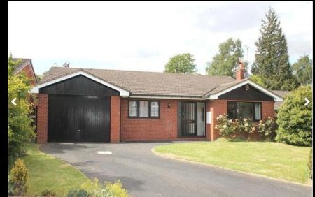2 Bed Bungalow, Harborne, B17 - Photo 3