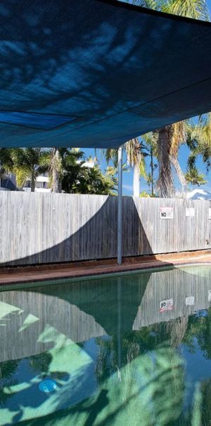 Charming 2-Bedroom Unit in East Mackay - Photo 1