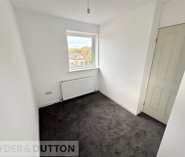 2 bedroom semi-detached house to rent - Photo 4