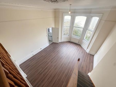 Studio to rent - Photo 3