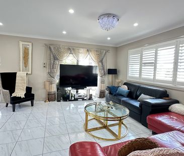 Modern & Spacious Family Home - Photo 6