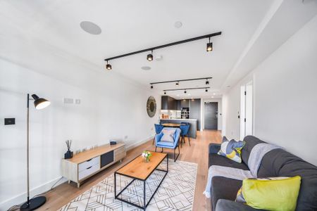 2 bedroom apartment to rent - Photo 2