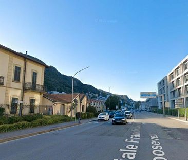 Bilocale a Como città con posto auto - Photo 4