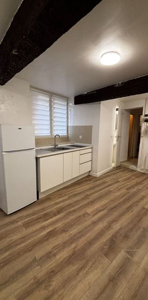 Location Appartement 1 pièce 22m² - Photo 1