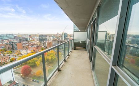 For Lease - 352 Front Street Unit# 2012, Toronto, Ontario - Photo 4