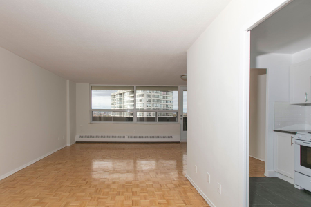 For Lease - 6200 Bathurst Street Unit# 1411, Toronto, Ontario - Photo 4