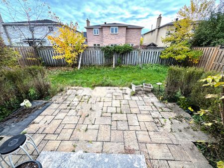 For Lease - 119 Cooperage Crescent, Richmond Hill, Ontario - Photo 3