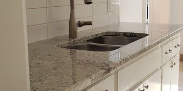 5 ½ Rénové Chauffe/Eau Chaude - Photo 3