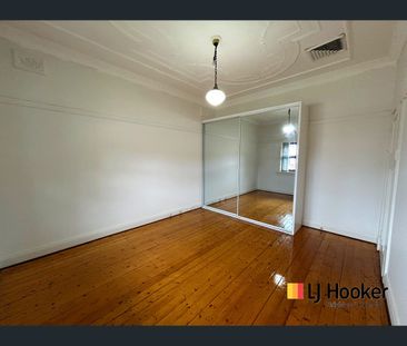 82 Tabrett Street, Rockdale, NSW 2216 - Photo 2
