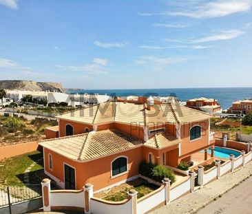 Moradia T5 - Photo 1