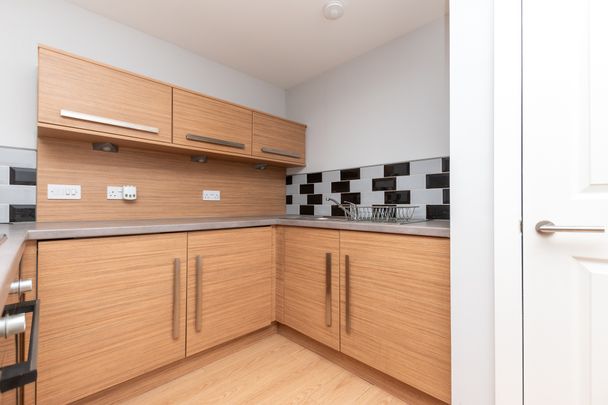 Bell Street - Photo 1