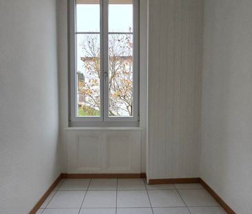 Joli appartement de 3 pièces avec grand balcon, proche du centre-ville - Photo 1