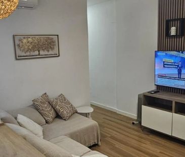 Piso de alquiler en Santa Rosa - Valdeolleros - Foto 2