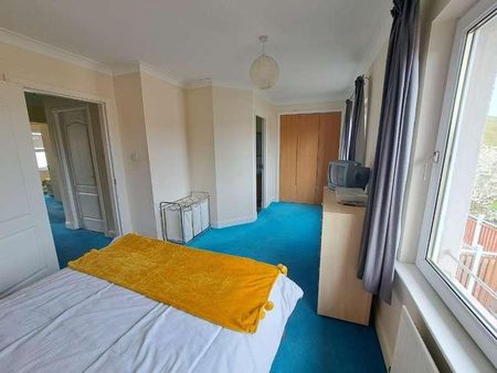 Granholm Crescent, Bridge Of Don, Aberdeen, AB22 - Photo 4