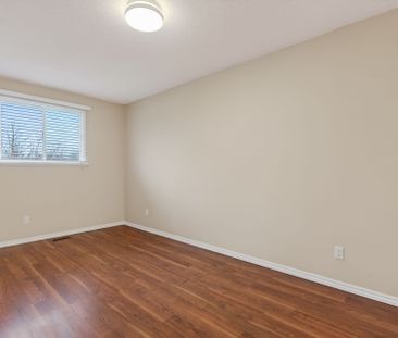 For Lease - 6166 Wildrose Crescent Unit# Upper, Niagara Falls, Ontario - Photo 3