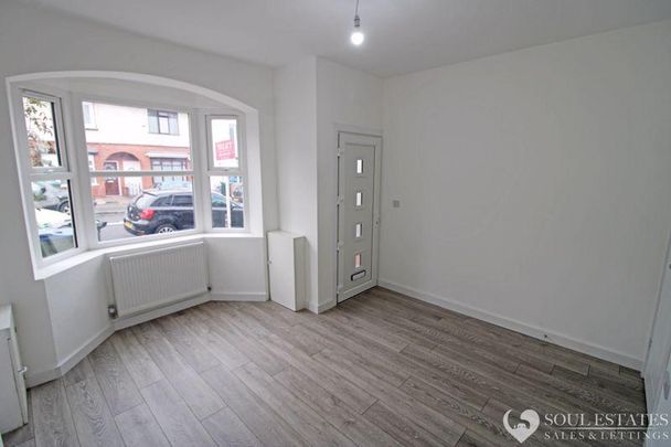 3 bedroom terraced house to rent - Photo 1
