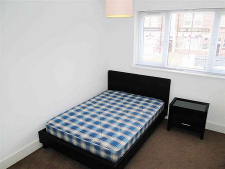 Ashley Court, Hall Street, Manchester, M27 - Photo 2