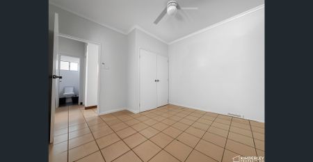 Spacious Home in Cable Beach Available Now - Photo 4
