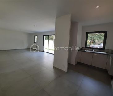 Maison de 121 m² à La Tour-Du-Pin - Photo 3