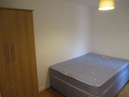 Great Location, 16b Rugby Avenue, Queens Quarter, Belfast, BT7 1RG - Photo 2