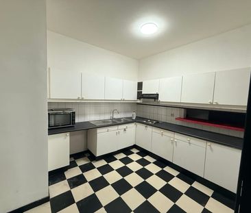 Appartement te huur - foto 3