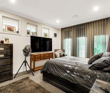 21 Faulding Avenue, Munno Para - Photo 2