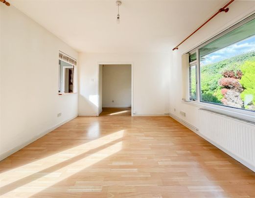 Balcombe Green, Sedlescombe, TN33 0QL - Photo 1