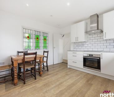 3 bedroom detached house to rent - Photo 6