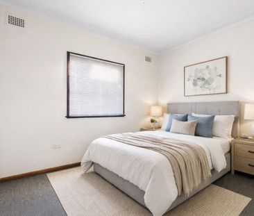 Charming Family Home in Quiet Leumeah Location !!! - Photo 4