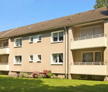 geräumige 3,5 Zimmer im Erdgeschoss mit Balkon und Gäste-WC - Foto 3