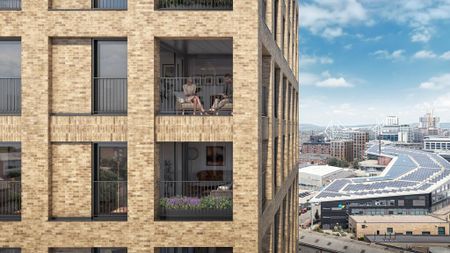 2 bedroom flat to rent - Photo 2