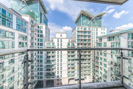 Aquarius House, 15 St. George Wharf, Vauxhall, London, SW8 - Photo 4