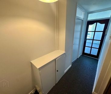 21e Glenvarna Drive, Glengormley, Newtownabbey, BT36 5JB - Photo 5