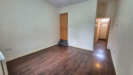 Yew Tree Road, Aston, B6 - Photo 5