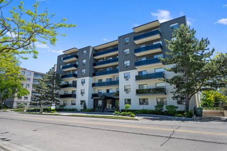 For Lease - 2300 Marine Drive Unit# 304, Oakville, Ontario - Photo 4